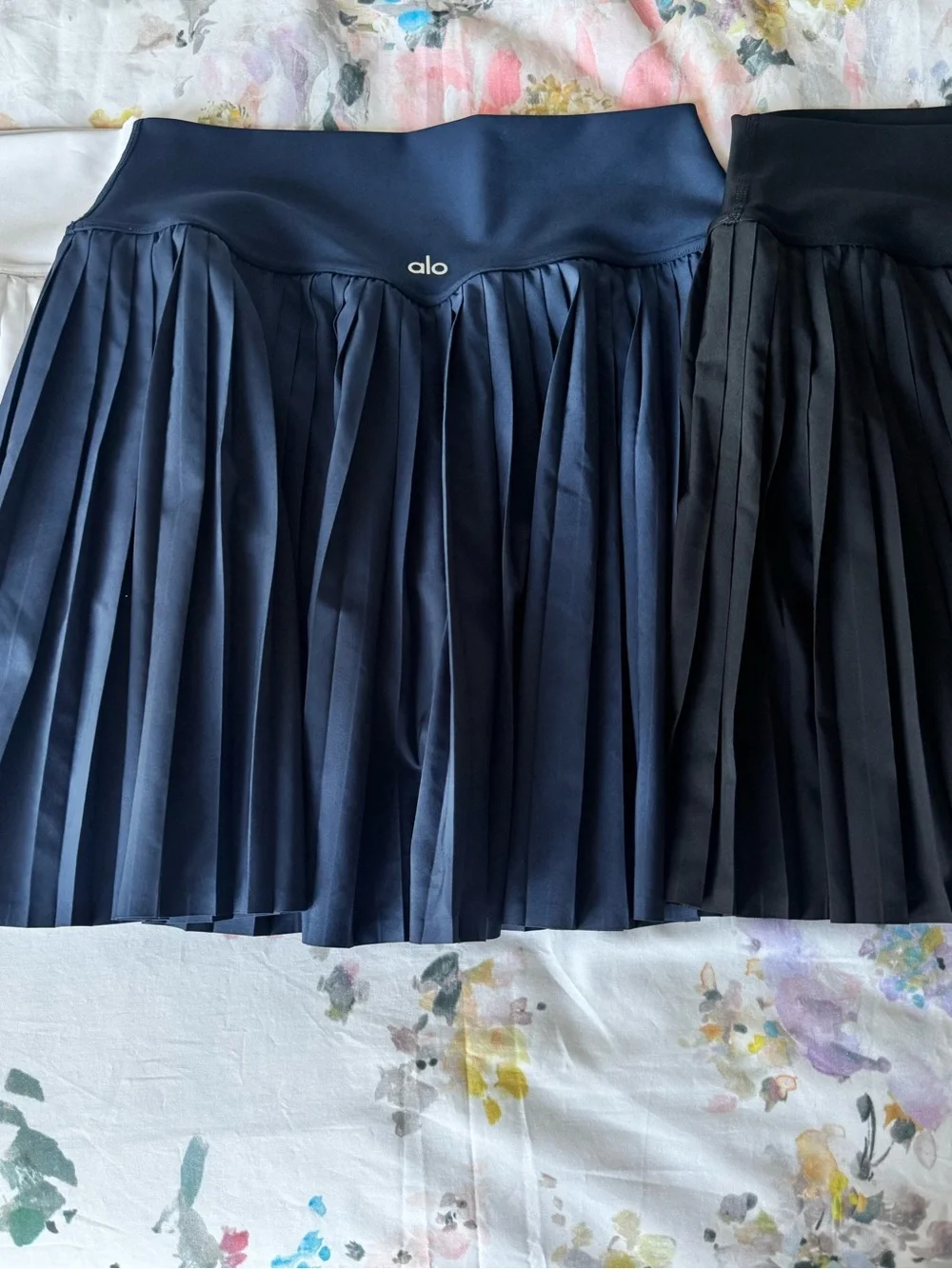 ALO Pleated Grand Slam Skirt Bundle SZ M